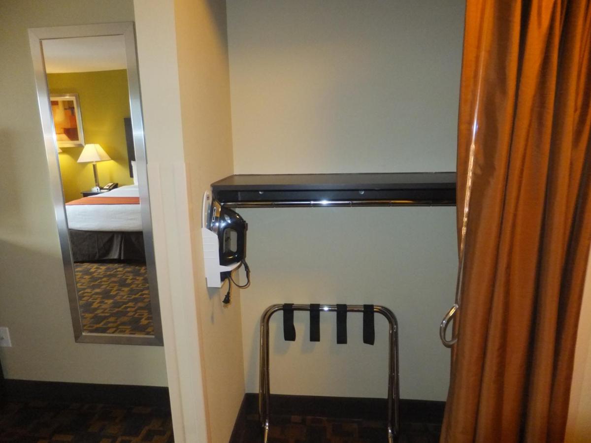 Holiday Inn Mount Prospect-Chicago Δωμάτιο φωτογραφία
