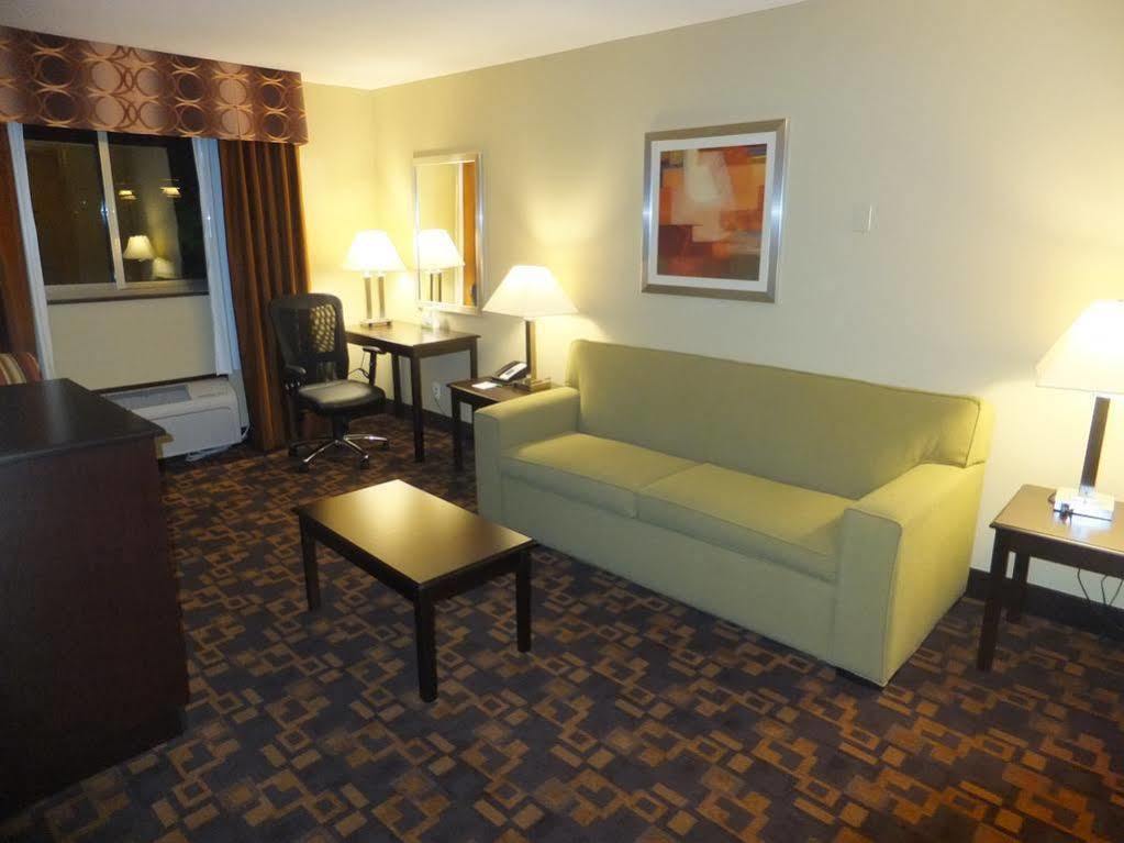 Holiday Inn Mount Prospect-Chicago Εξωτερικό φωτογραφία