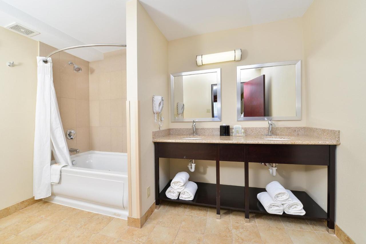 Holiday Inn Mount Prospect-Chicago Εξωτερικό φωτογραφία