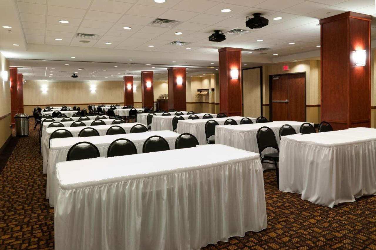 Holiday Inn Mount Prospect-Chicago Εξωτερικό φωτογραφία